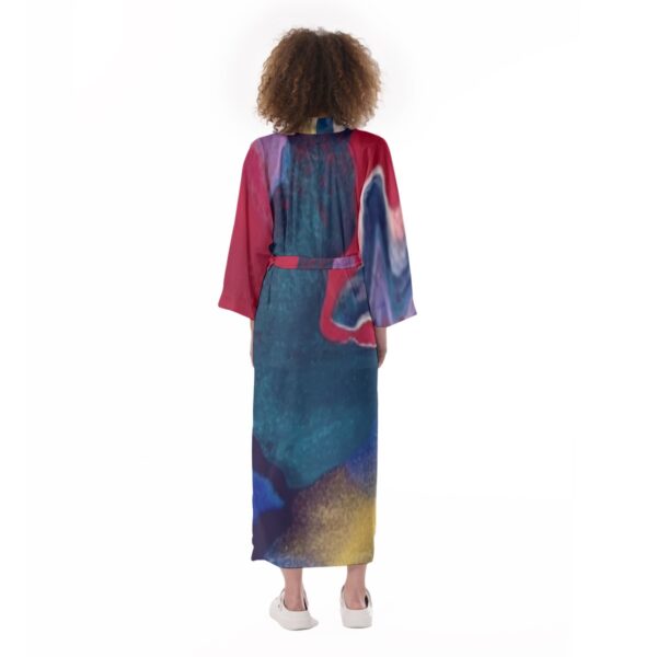 Woman in abstract print kimono robe.